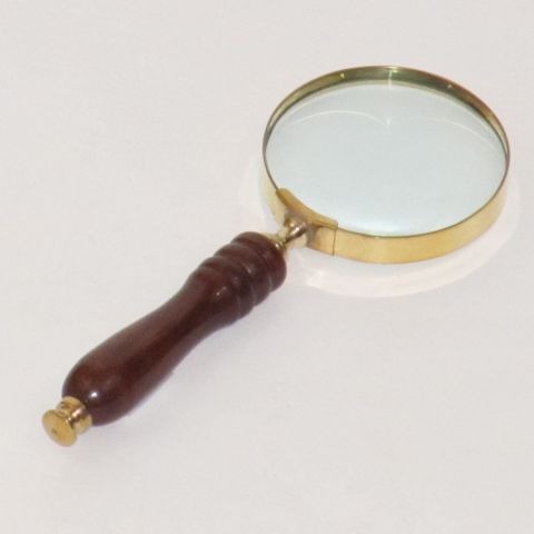 NAUTICAL MAGNIFYING LENS WITH WOODEN HANDLED 