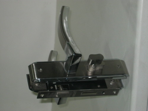 0120 - Stainless Steel 150x80x50mm Polished Chrome, Durable Build, Secure Double Bolt Locking