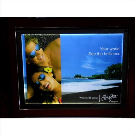 Super Slim Display