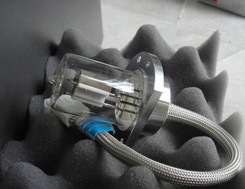 DEUTERIUM LAMP FOR HPLC