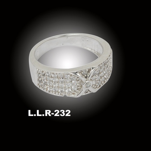 Crossover Diamond Ring