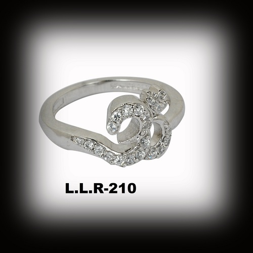 Classic Diamond Ring