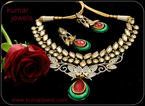 Designer Kundan set.