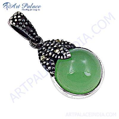 New Designer Silver Pendant With Prenite Gemstone