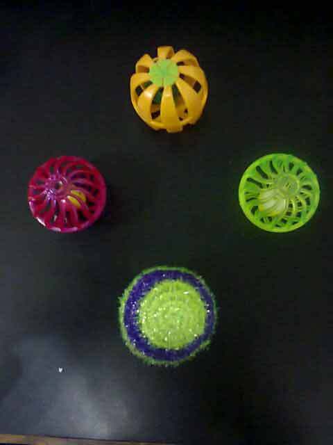 022013 Dog Toy Balls