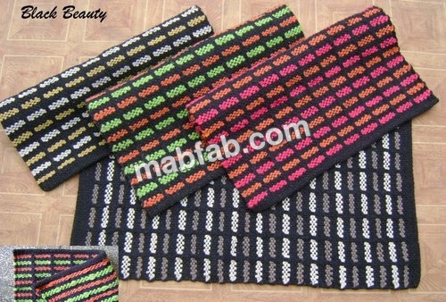 Black beauti rug
