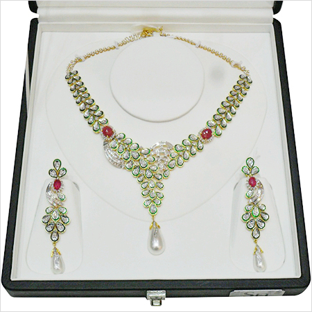 Ruby-Necklace
