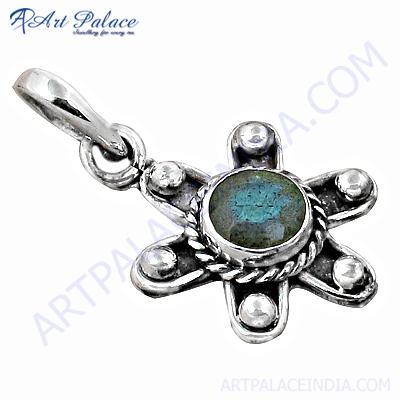 Party Wear Designer Labradorite Silver Pendant