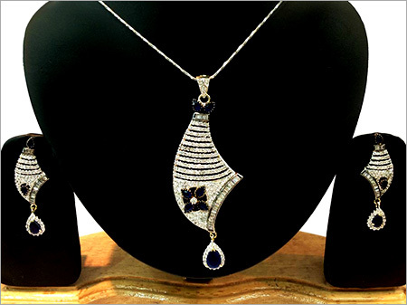 Designer Imitation Necklace Set