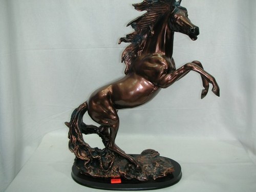 Ceramic Horse Show statue