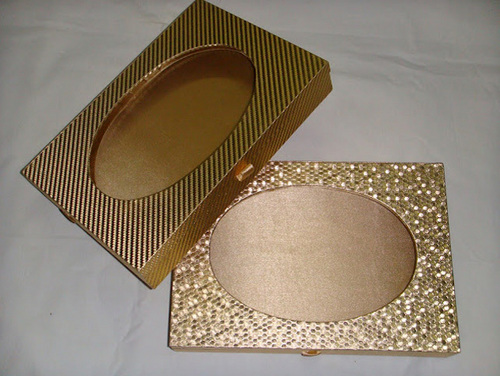 Oval Box