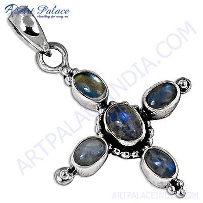 Elegant Prenite Gemstone Silver Pendant 