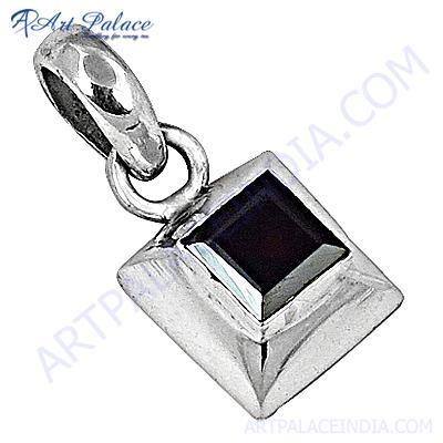 Hot! Garnet Gemstone Silver Pendant