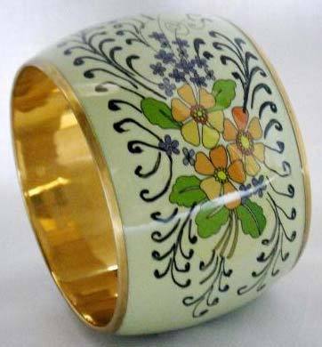 brass-bangle-304557[1]
