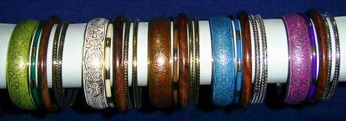 fashion-bangles-a-ent-102-176674[1]