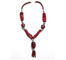 fancy-bone-necklace[1]