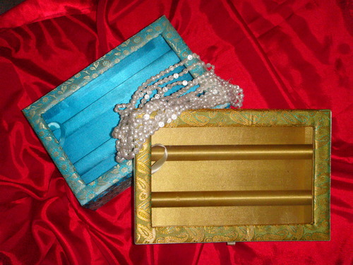 2 Line Bangle Box