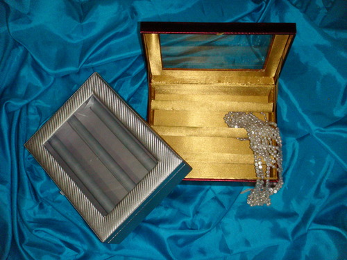 3 Line Bangle Box