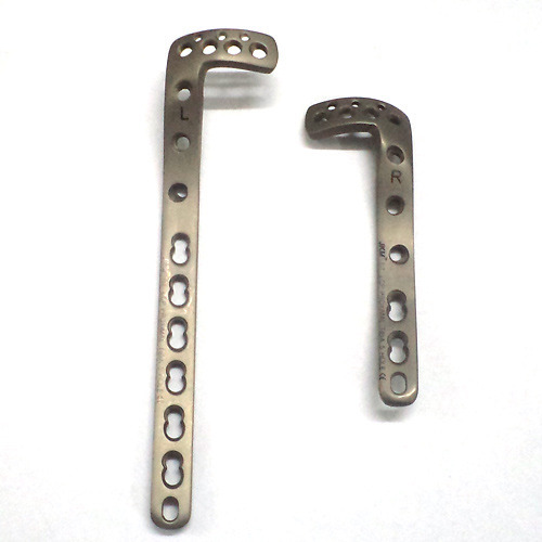 Titanium Proximal Tibia Plates