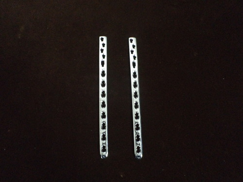 Metaphyseal Plates