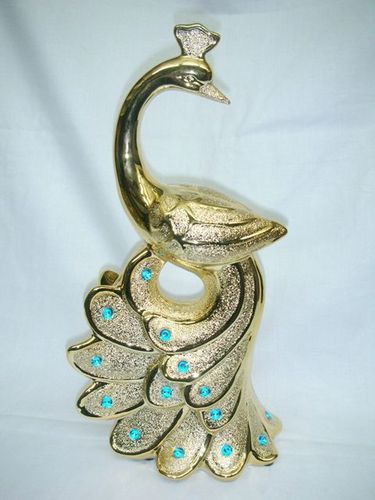 Gold Ceramic Peacock Show Pieces statue