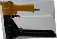 Pneumatic Carton Stapler - 370mm Length, 115mm Width, 220mm Height, 2.5kg Weight | 100 Staples Load Capacity, 15-19mm Staple Length, 35mm Staple Crown