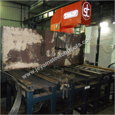 Industrial Vertical Band Saw Machines