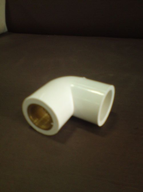 Reducer brass elbow