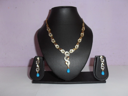 Women Costume Necklace