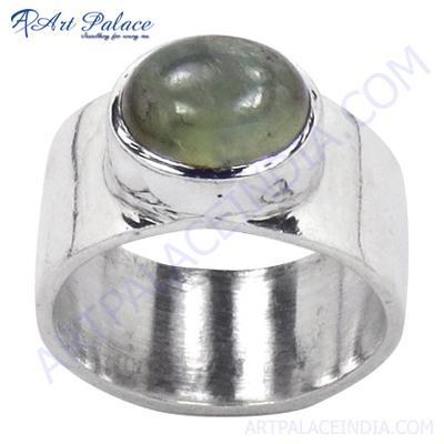Valuable Prenite Gemstone Sterling Silver Ring