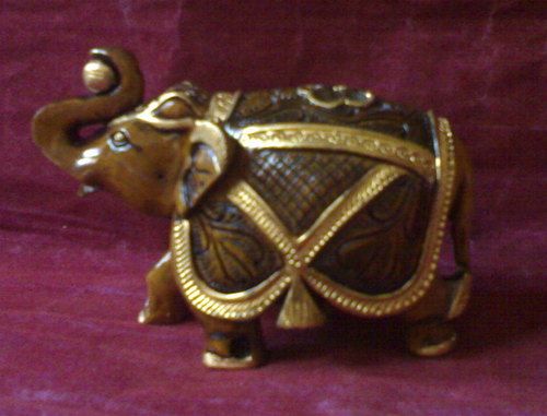 Elephant wooden statue