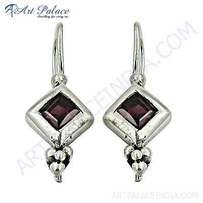 Famous Design Garnet Gemstone Silver Earrings