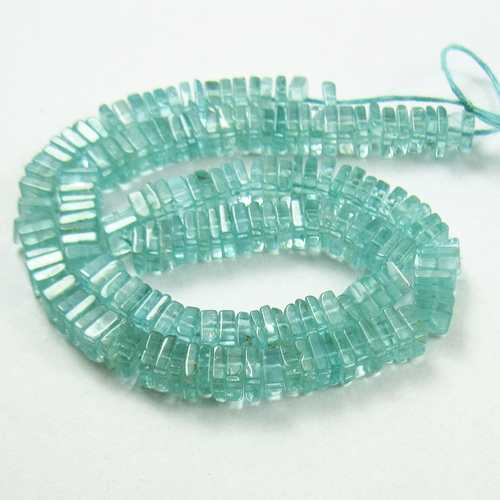 11 Inches - 4.5mm - Natural Apatite Faceted Heishi Cube Beads Strand