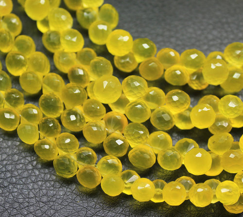 9 Inches Half Strand - 7mm - Natural Yellow Chalcedony Faceted Onion Drop Briolette Beads Strand