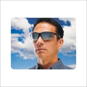 V 40 Contour Eye Protection