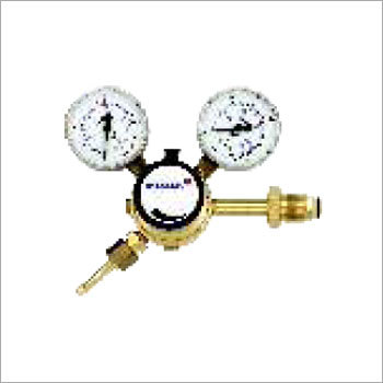 Tornado Heavy Duty Pressure Regulator with Outlet Pressure Gauge