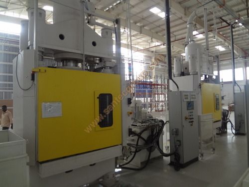 Yellow White Hydraulic Forming Press For Roof Lining