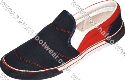 Low Cut Canvas Shoes
