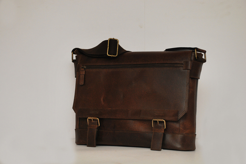 Gents Leather Bag