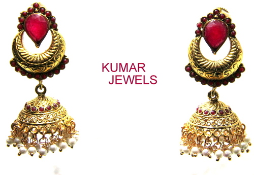 Fashion jhumki earring.