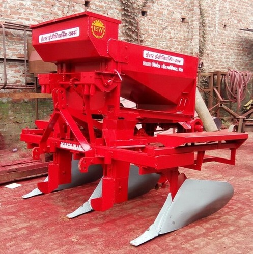 Agricultural Potato Planter - Steel, Variable Capacity, Adjustable Row Spacing, Adjustable Planting Depth | Corrosion Resistant, Durable, High Performance, Easy Operation