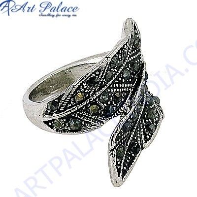 Leaf Style Gun Metal Gemstone Marcasite Silver Ring