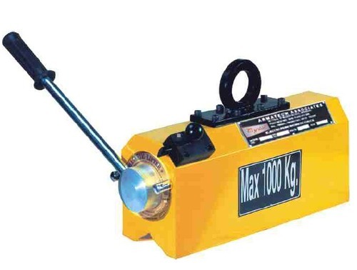 PERMANENT MAGNETIC LIFTER