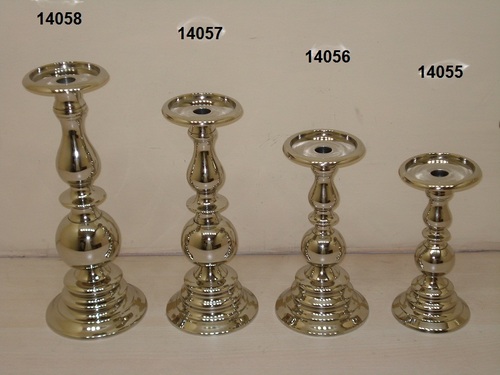 Pillar Holders