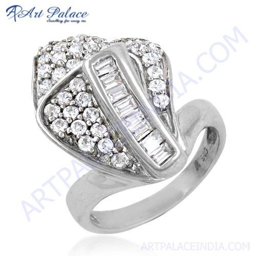 Antique Style Cubic Zirconia Gemstone Silver Ring