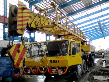 Lattice Boom Truck Cranes Services