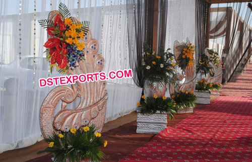 Aisle Way Peacocks For Wedding Decor