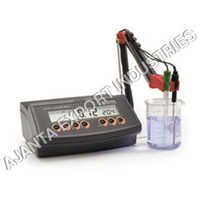 Metal Table Model Hanna Ph Meter