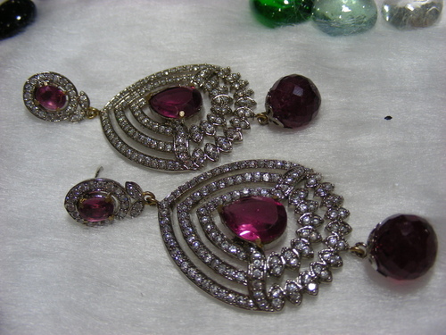 CHARM EARRINGS