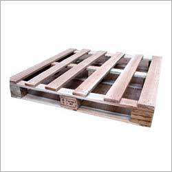 Heavy Wooden Pallets - ISPM Fumigated, Customizable Sizes | High Load Bearing, Durable, Moisture & Termite Resistant